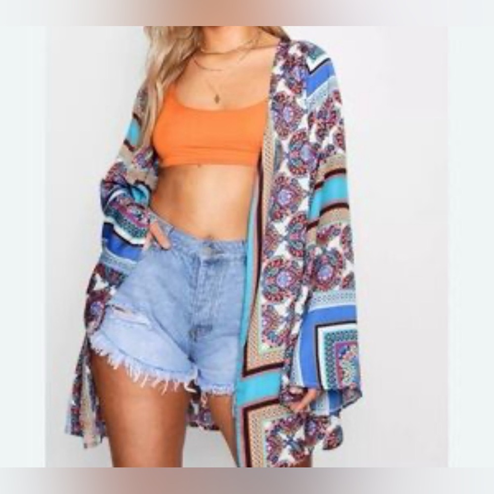 Boohoo: Plus‎ Bohemian Scarf Print Kimono